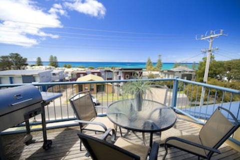 Lorne Ocean Sun Apartments - Accommodation Newcastle 0