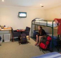 Adventure Backpackers Port Lincoln - Accommodation Newcastle