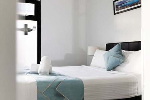 RNR Serviced Apartments North Melbourne - Accommodation Newcastle 6