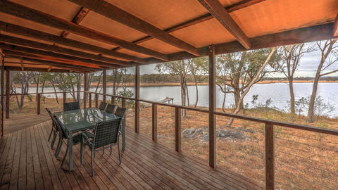 Sommerville Valley Tourist Park - Accommodation Newcastle 2