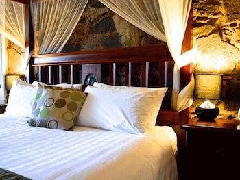 Little River Bed & Breakfast - Accommodation Newcastle 6