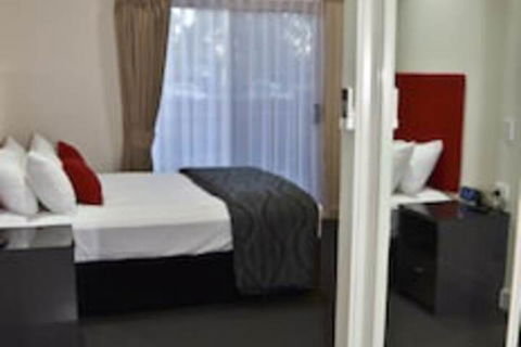 Swagsman Motel Miles - Accommodation Newcastle 4