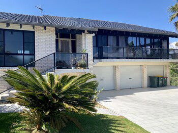 Seaview Bed And Breakfast - Accommodation Newcastle 4