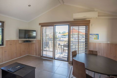 Broadwater Tourist Park - Accommodation Newcastle 5