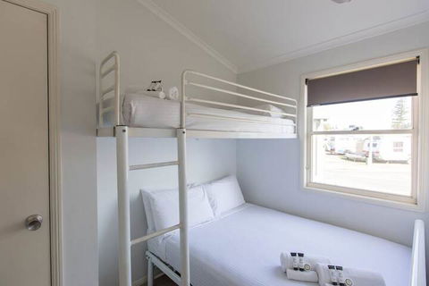 Broadwater Tourist Park - Accommodation Newcastle 7