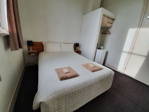 Empire Hotel Goulburn - Accommodation Newcastle 6