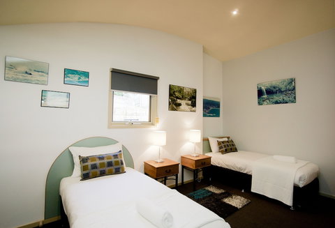 PierView Apartments - Accommodation Newcastle 3