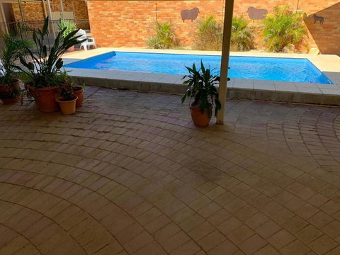 Jumbuck Motel - Accommodation Newcastle 6