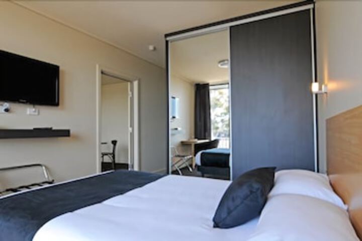 Athol Park SA Accommodation Newcastle