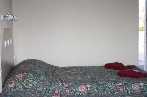 Tenterfield Motor Inn - Accommodation Newcastle 4