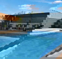 Aaok Moondarra Accommodation Village - Accommodation Newcastle