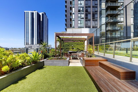 Bayviews Apartment - Accommodation Newcastle 3