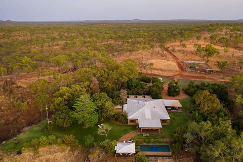 Crystalbrook Lodge - Accommodation Newcastle 4