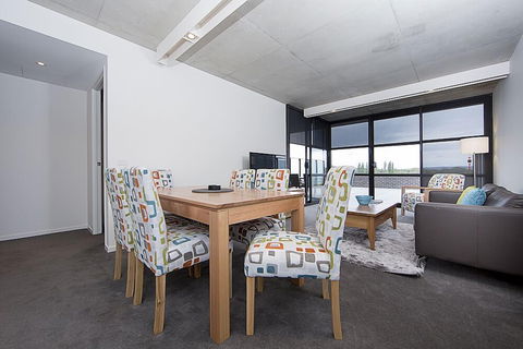 Accommodate Canberra - Dockside - Accommodation Newcastle 6
