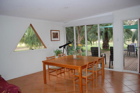 Goolwa Spa & River Retreat House - Accommodation Newcastle 4