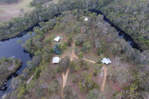 Che Sara Sara Chalets - Accommodation Newcastle 2