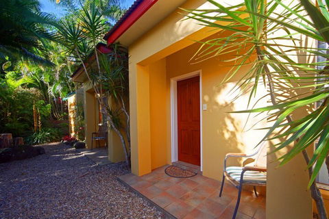 Eden House Retreat - Accommodation Newcastle 0