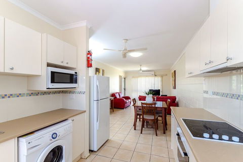 Como Apartments Gladstone - Accommodation Newcastle 3