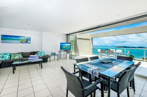 Ocean Sunsets Skiathos - Accommodation Newcastle 4