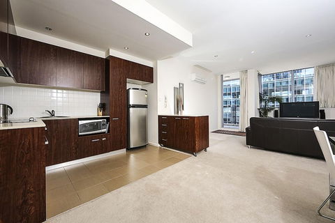 Accommodate Canberra - Metropolitan - Accommodation Newcastle 1