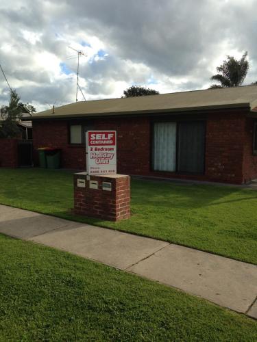 7 Melbourne Street - Accommodation Newcastle 5
