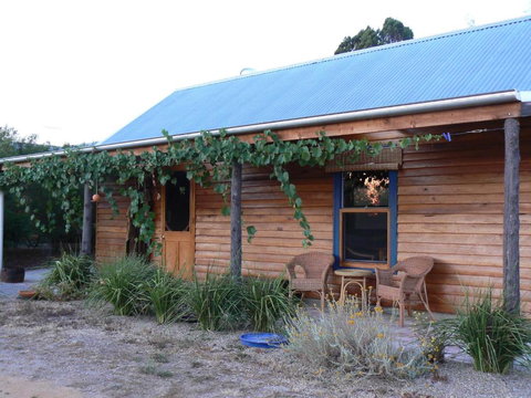Candlebark Retreat - Accommodation Newcastle 1