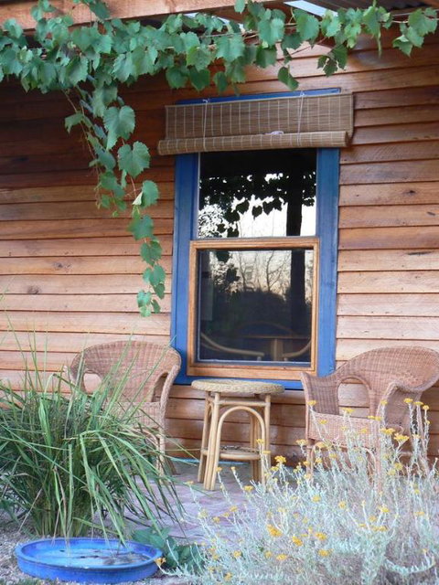 Candlebark Retreat - Accommodation Newcastle 3