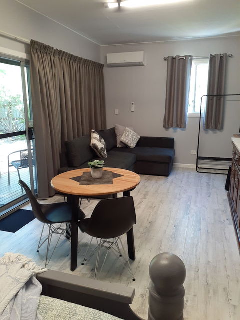 Bluegrass BnB - Accommodation Newcastle 3