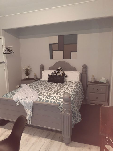Bluegrass BnB - Accommodation Newcastle 4
