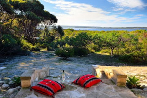 Kestrel Downs - Accommodation Newcastle 0