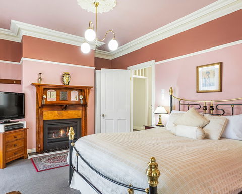 Bethany Manor Bed & Breakfast - Accommodation Newcastle 5