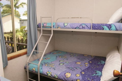 Smugglers Cove Holiday Village - Accommodation Newcastle 5