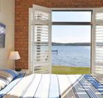 The Studio on the Lake at Fishing Point Lake Macquarie honestly put the line in  catch fish - Accommodation Newcastle