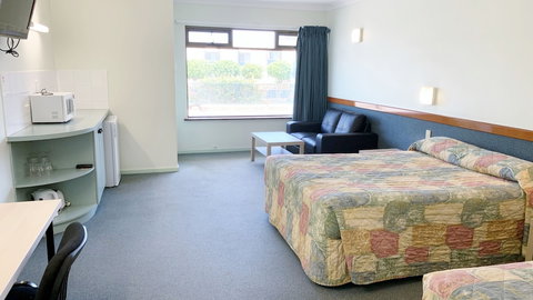 Geraldton Motor Inn - Accommodation Newcastle 5