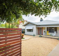 Indulge Homes - 77 Olive - Accommodation Newcastle