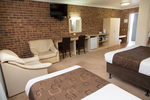 A-line Motel - Accommodation Newcastle 3