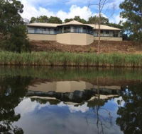 Curdievale Riverfront Lodge - Accommodation Newcastle
