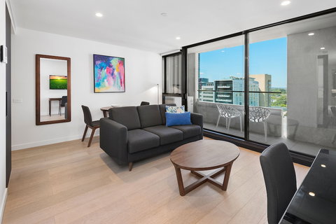 District South Yarra - Accommodation Newcastle 5