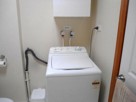 Ashwood Apartment Bellerive - Accommodation Newcastle 3