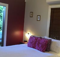 Swan Inn Bed  Breakfast - Accommodation Newcastle