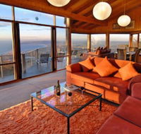 Summit Views - Accommodation Newcastle
