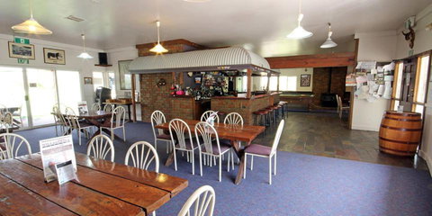 Willalooka Tavern - Accommodation Newcastle 6