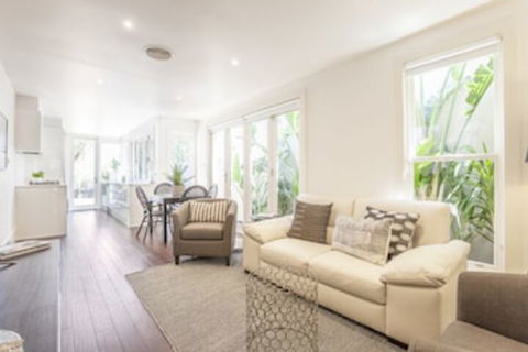 BOUTIQUE STAYS - South Yarra Lane - Accommodation Newcastle 0