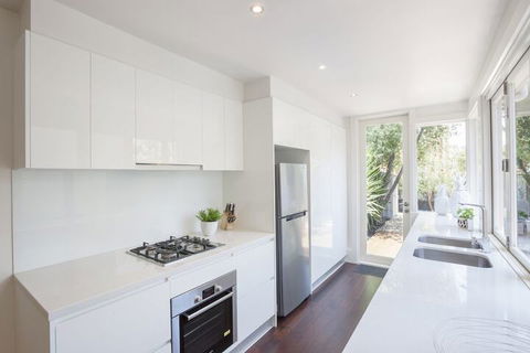 BOUTIQUE STAYS - South Yarra Lane - Accommodation Newcastle 3