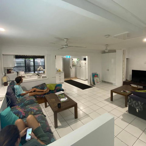 Cairns Beaches Flashpackers - Accommodation Newcastle 3
