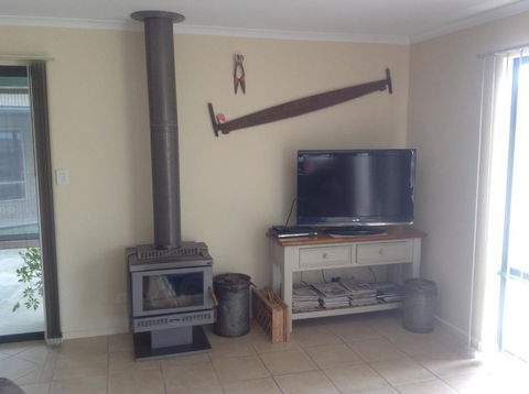 Breakaway Farmstay - Accommodation Newcastle 5