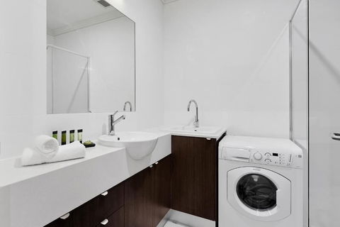 Attika Hotel - Accommodation Newcastle 3