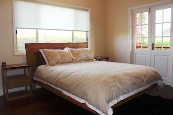 Flame Hill Vineyard - Accommodation Newcastle 0
