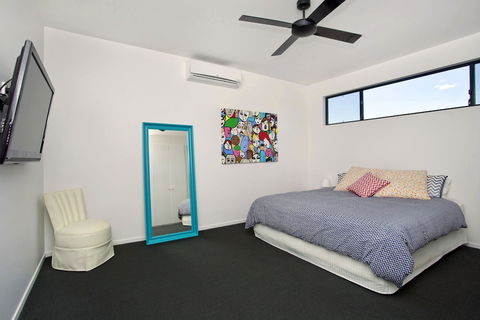 Zebula Gloucester - Accommodation Newcastle 4