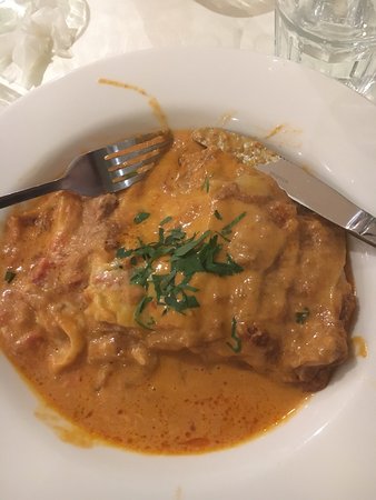 Piazza Italia - Accommodation Newcastle 0